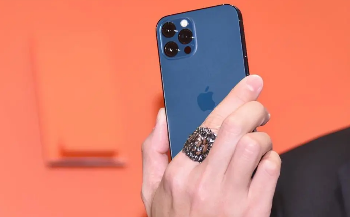 大邑苹果手机维修分享iPhone12系列重启方法教程 